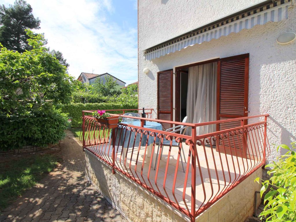 Ferienwohnung mit Terrasse und Klimaanlage