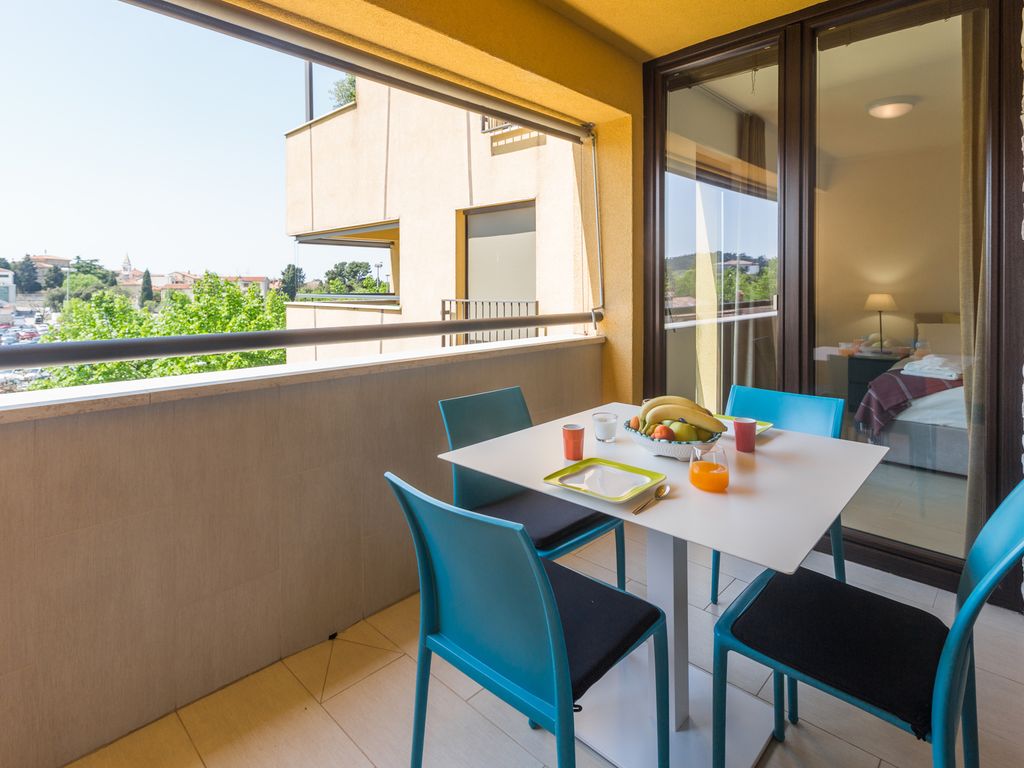 Ferienwohnung mit Balkon und Klimaanlage