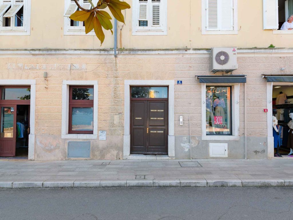 Ferienwohnung mit Klimaanlage und Balkon
