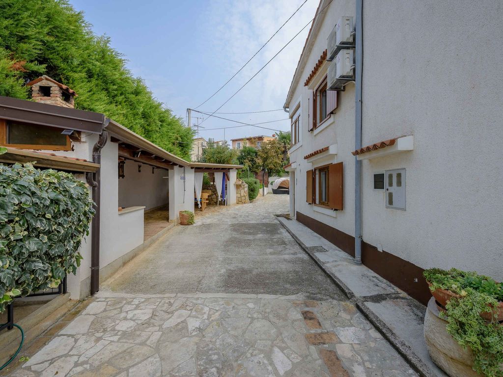 Ferienhaus mit Klimaanlage und Terrasse