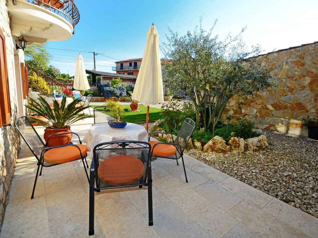 Ferienwohnung mit Klimaanlage und Terrasse