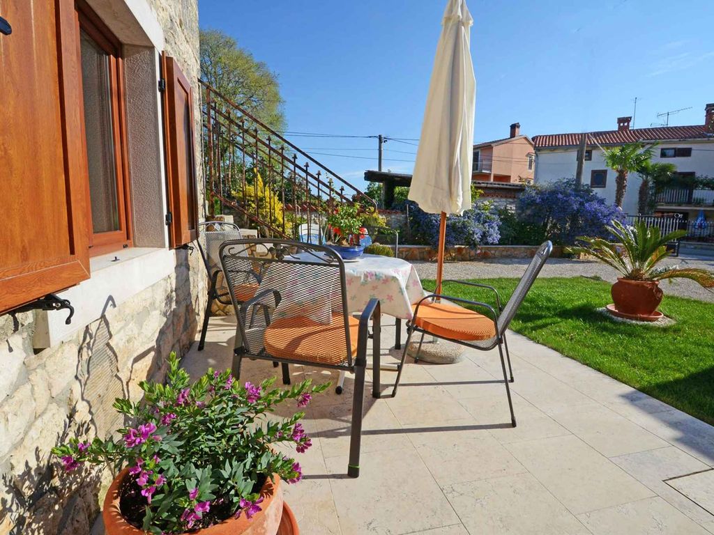 Ferienwohnung mit Klimaanlage und Terrasse