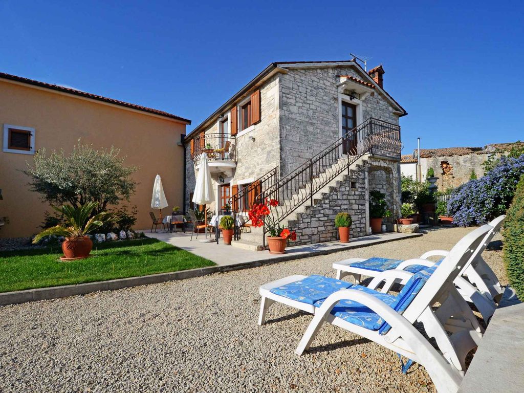 Ferienwohnung mit Klimaanlage und Terrasse