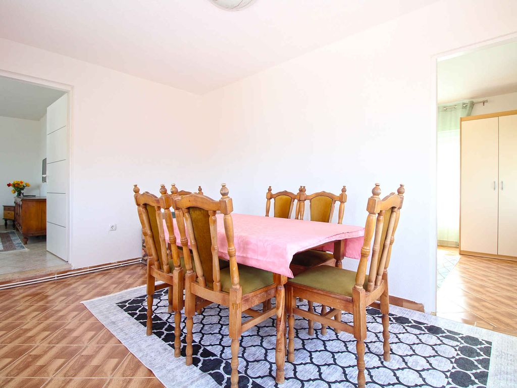 Ferienwohnung mit Garten und Grill
