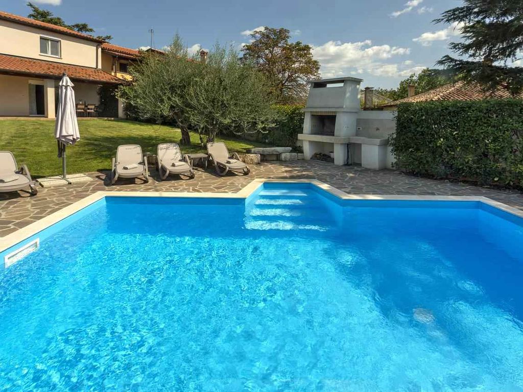 Ferienwohnung mit Pool