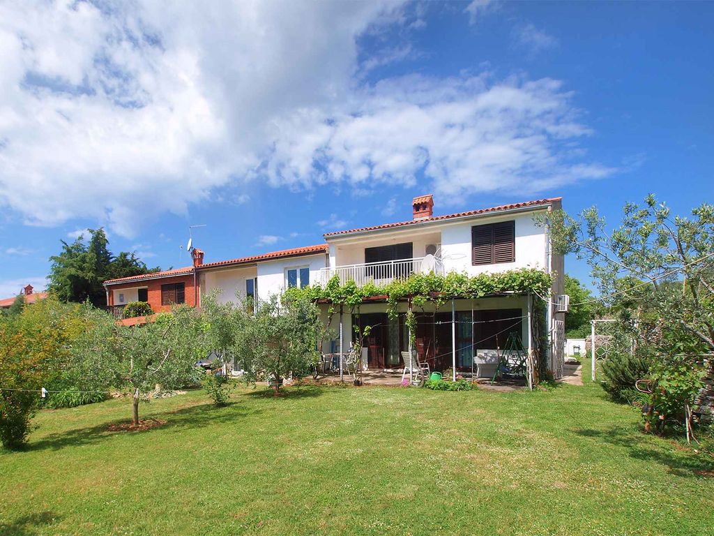 Ferienwohnung mit Terrasse und Klimaanlage