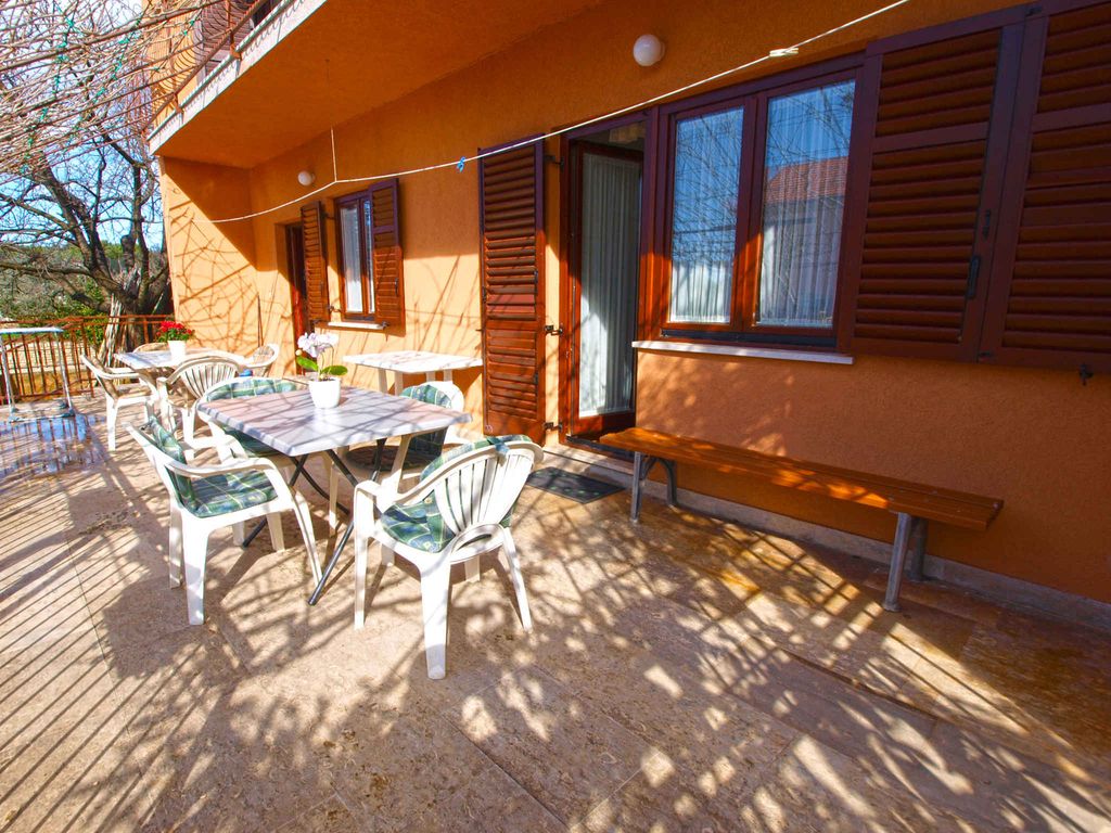 Ferienwohnung mit Klimaanlage und Grillmöglichkeit