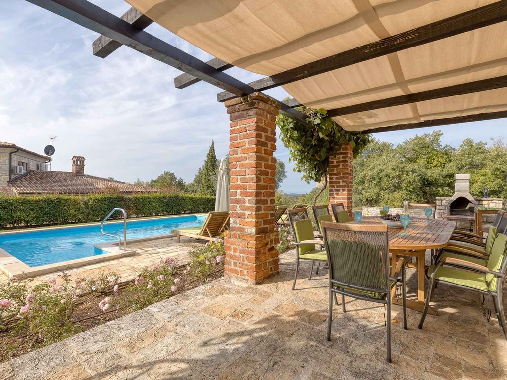Villa mit Pool