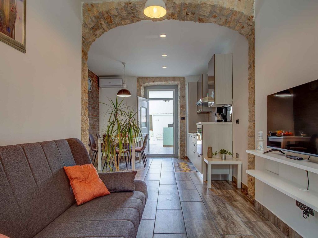 Ferienwohnung mit Klimaanlage und Terrasse