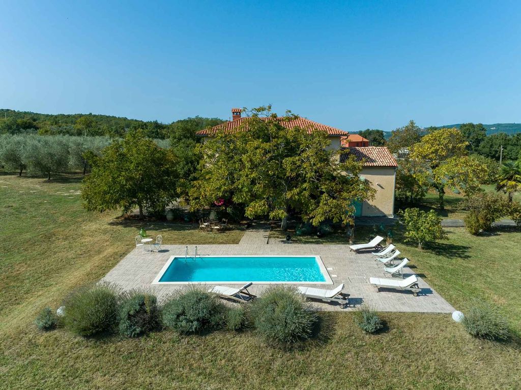 FerienHaus mit Pool