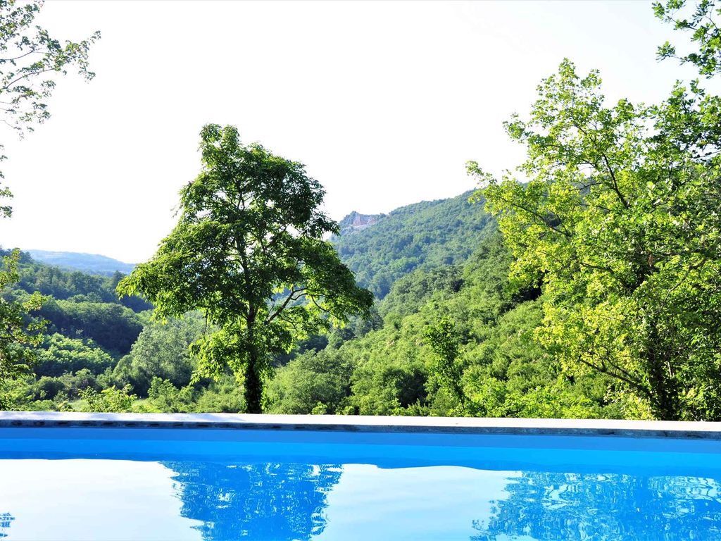 Ferienhaus mit Terrasse und Grill