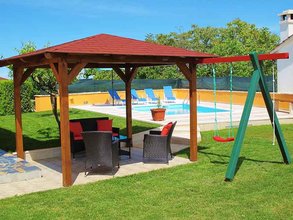 Villa mit Pool