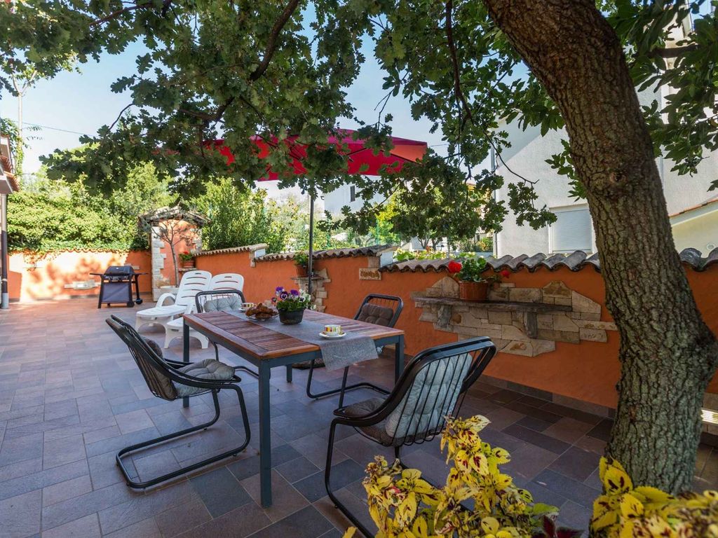 Ferienwohnung mit Klimaanlage und Grill
