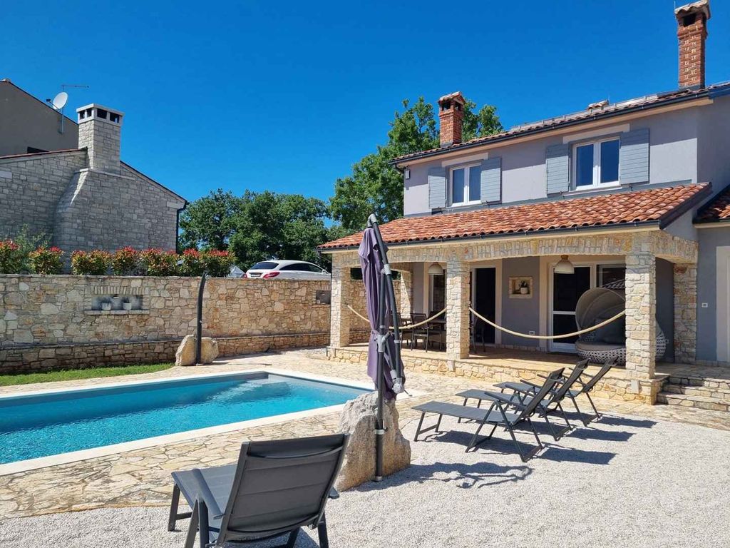 FerienHaus mit privaten Pool
