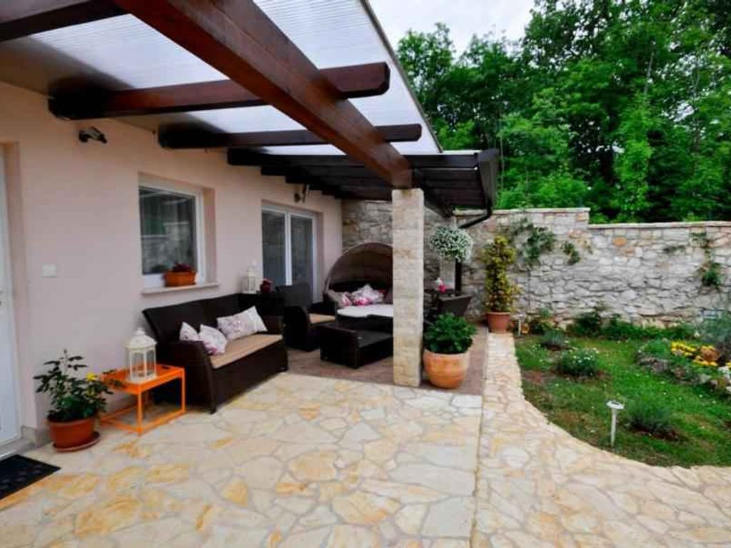 Bungalow mit Terrasse und Grillmöglichkeit