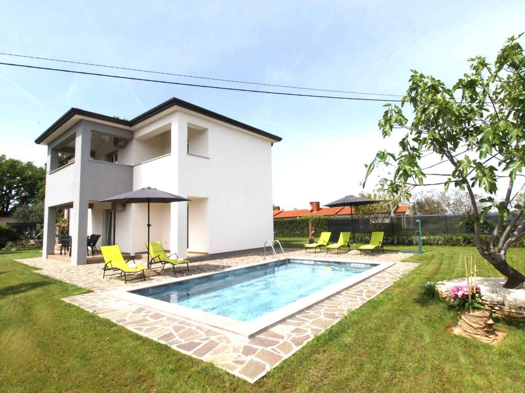 Ferienwohnung mit Klimaanlage und Pool