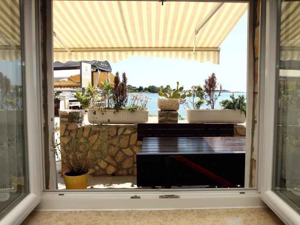 Ferienwohnung mit Klimaanlage und Meerblick
