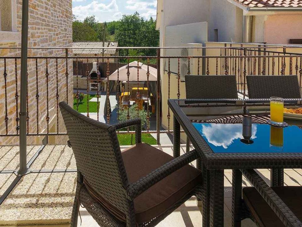 Villa mit Pool