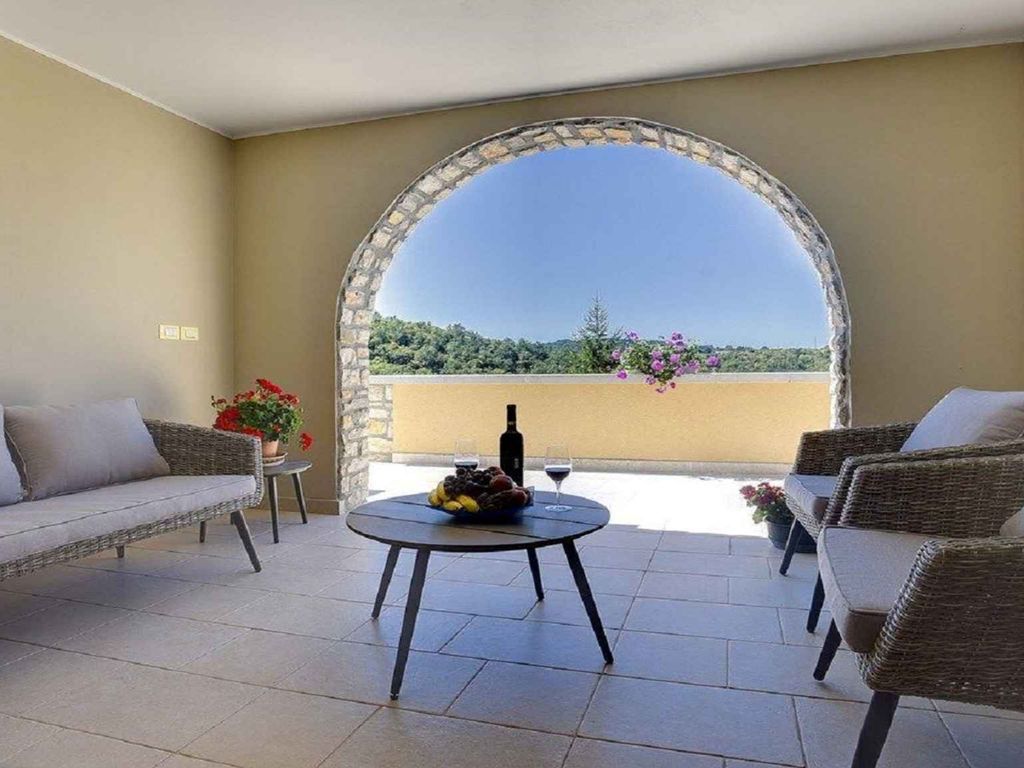 Villa mit Klimaanlage und Pool