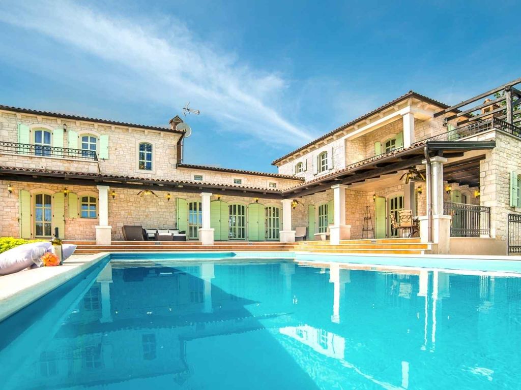 FerienHaus mit Pool und Sauna