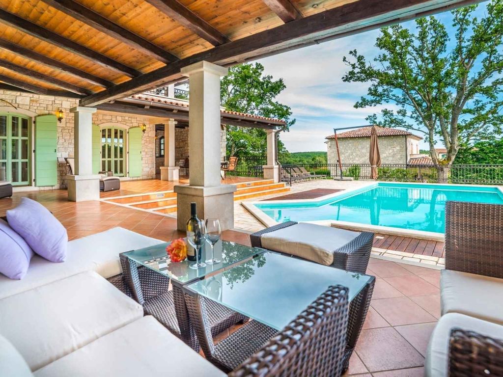 FerienHaus mit Pool und Sauna