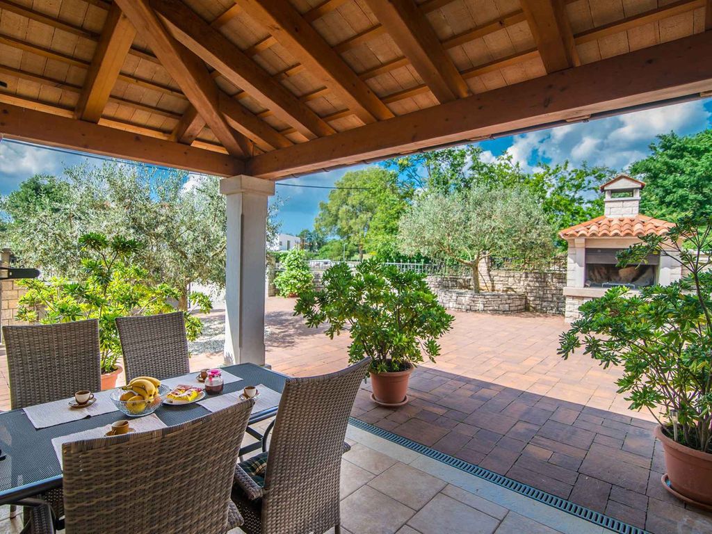 Ferienhaus mit Terrasse