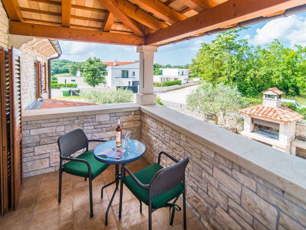 Ferienhaus mit Terrasse