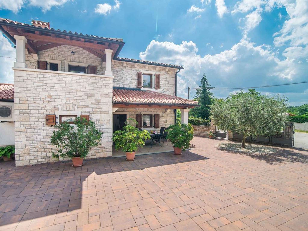 Ferienhaus mit Terrasse