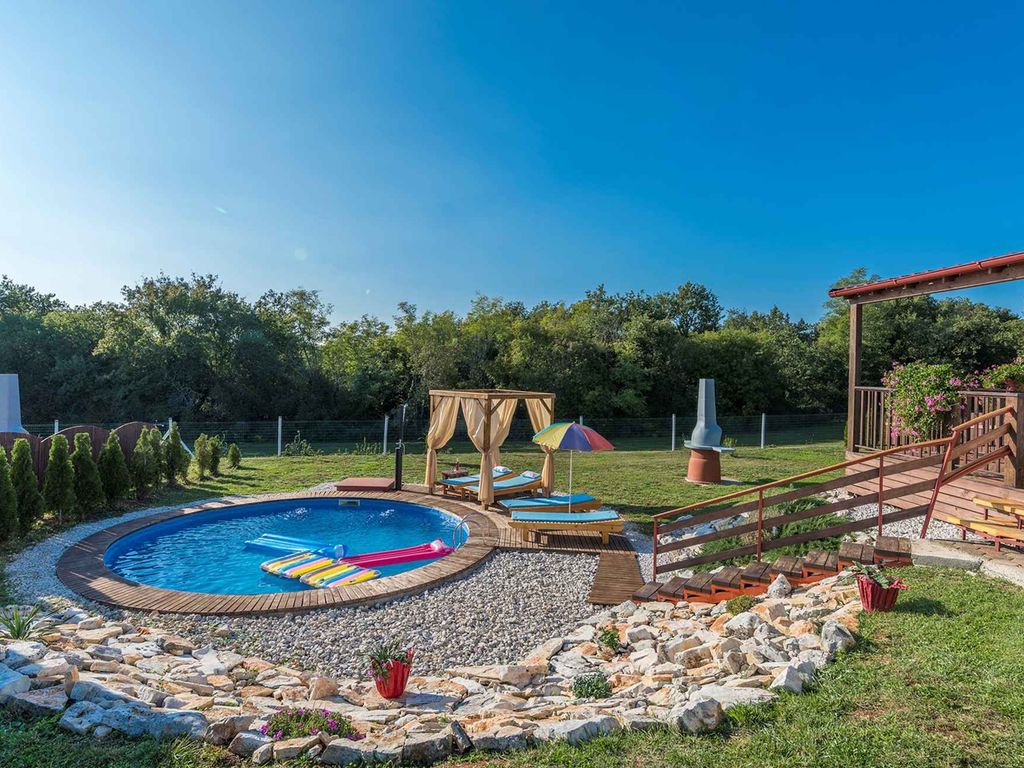 Ferienhaus mit Privatpool