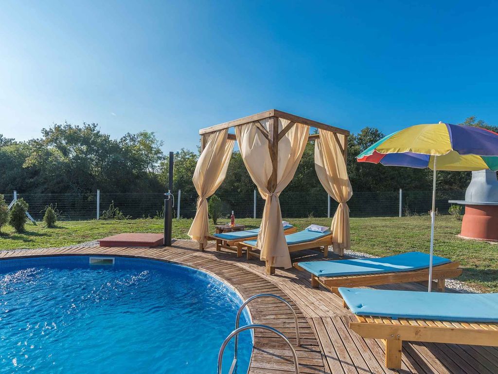 Ferienhaus mit Privatpool
