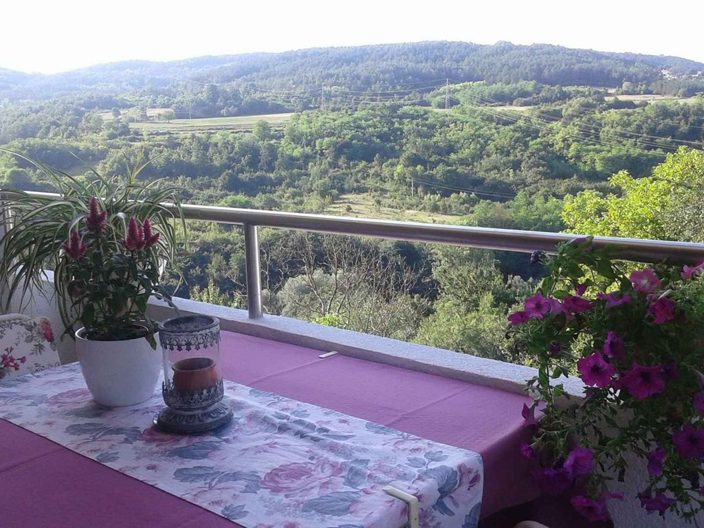 Studio mit Balkon
