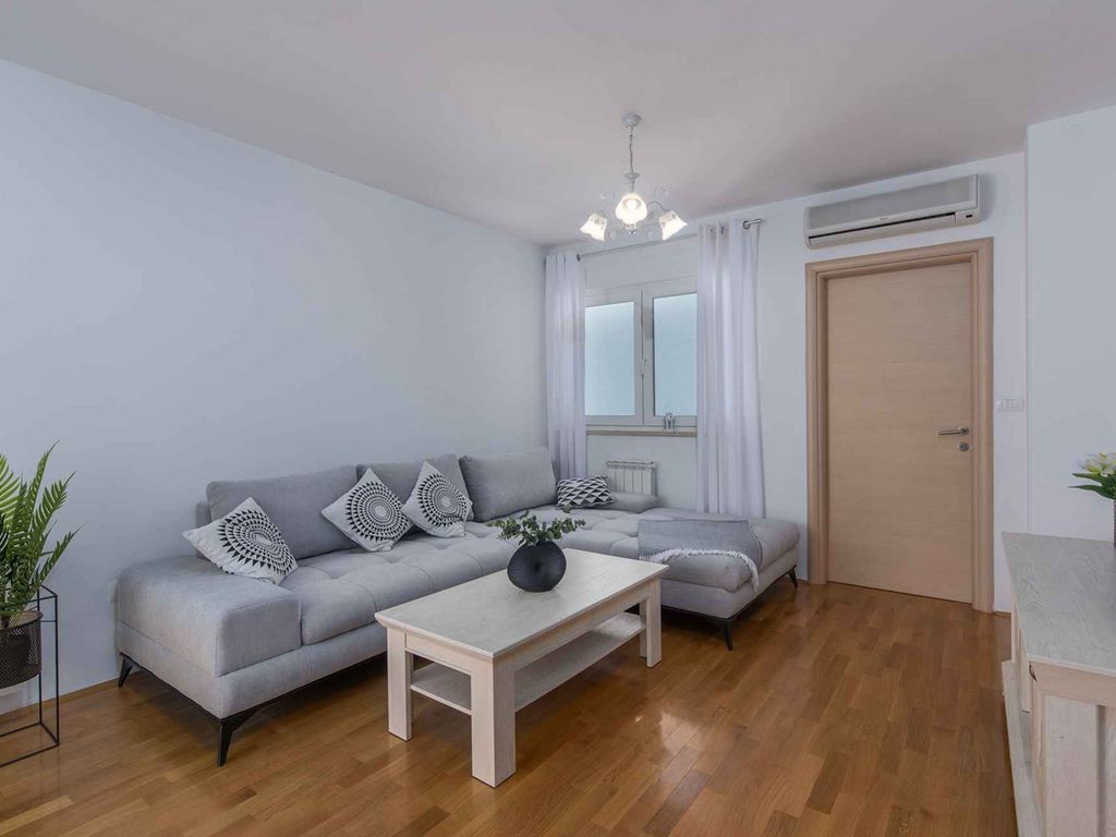 Wohnung für 4 Gäste in Strandnähe