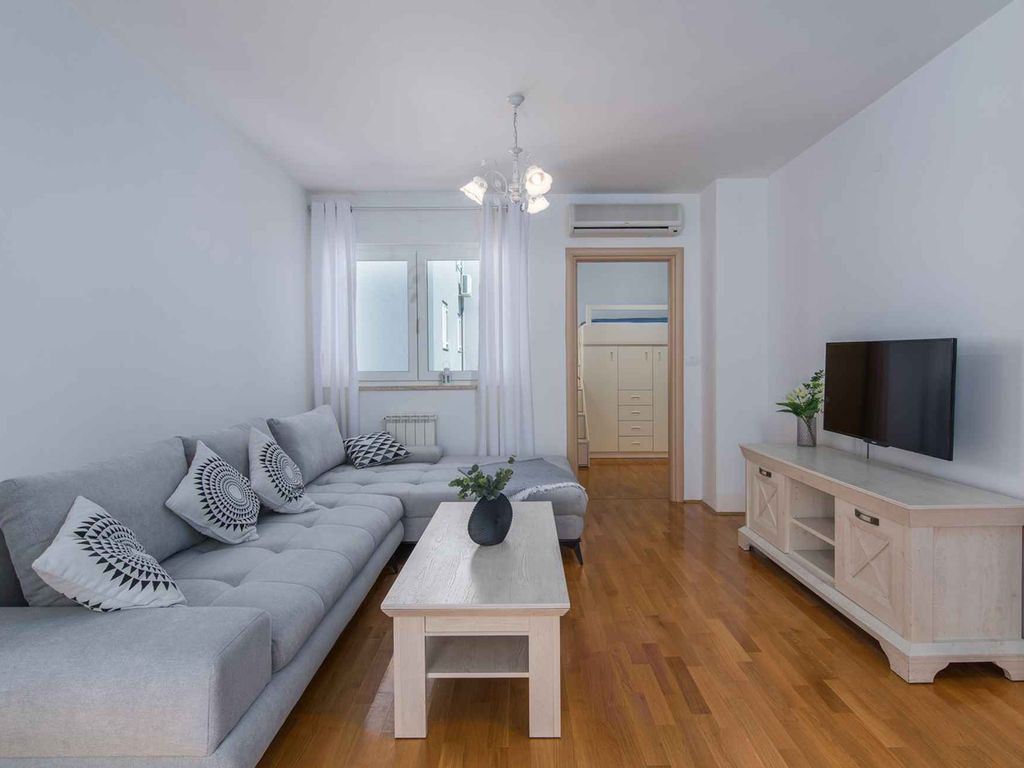 Wohnung für 4 Gäste in Strandnähe