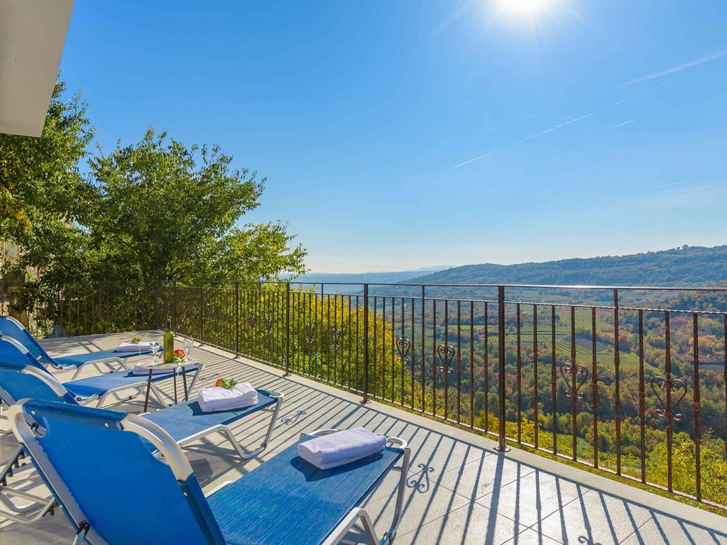 Ferienwohnung mit Pool