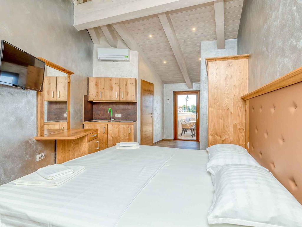 Ferienwohnung mit Klimaanlage und Meerblick