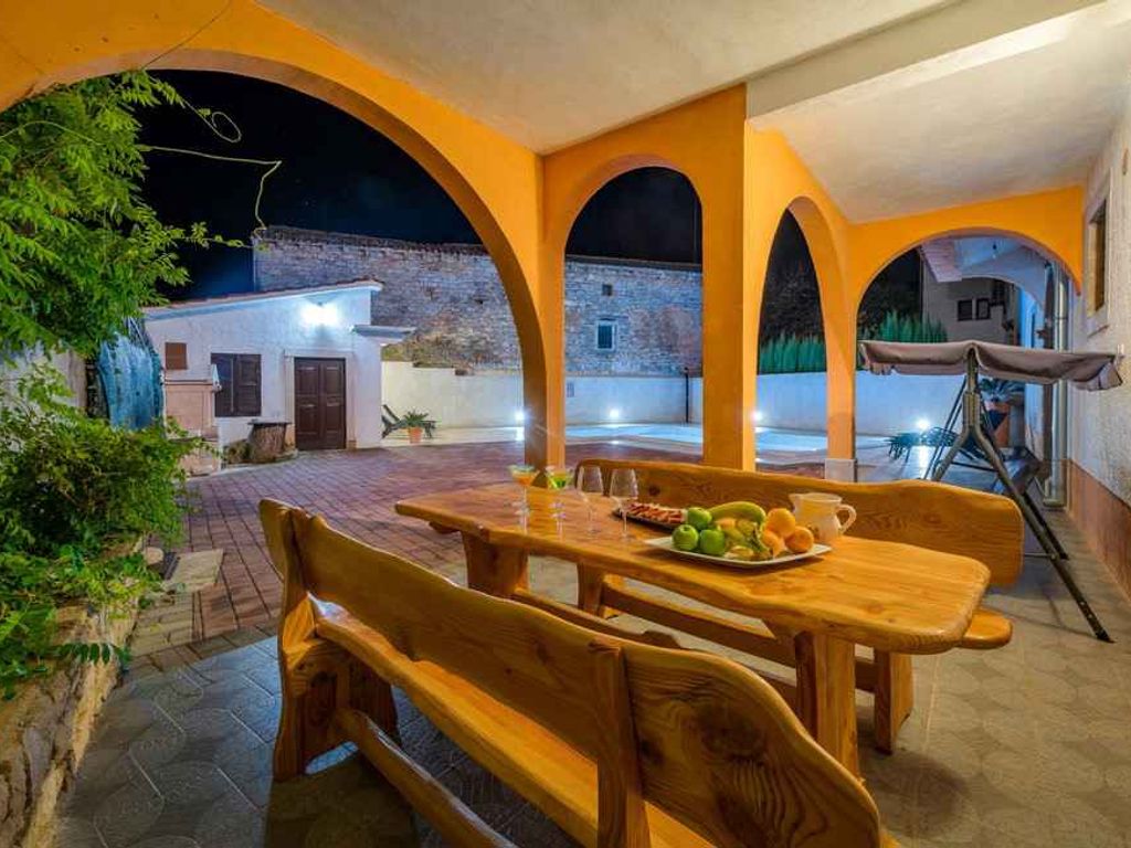 Ferienhaus mit Privatpool und Sauna