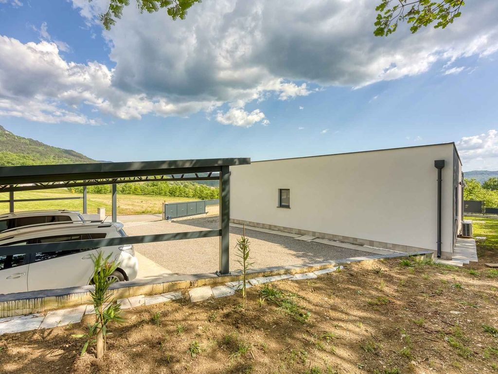 Ferienhaus mit Privatpool