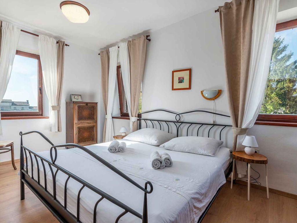 Ferienwohnung mit Pool