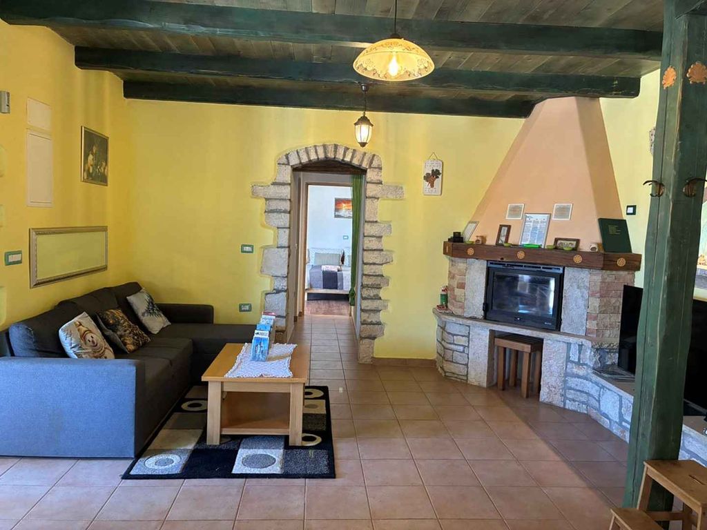 Villa mit Klimaanlage und Pool
