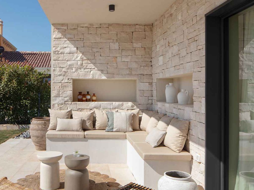 Ferienhaus mit Pool