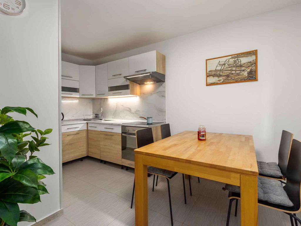 Ferienwohnung Apartment Sidro 3