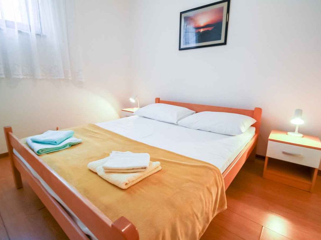 Ferienwohnung Katarina k ap/2 br.5