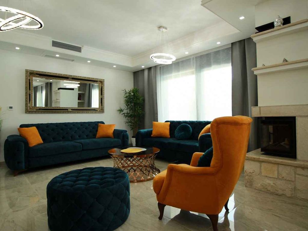 Villa Modern, nice and spacious Villa Sara