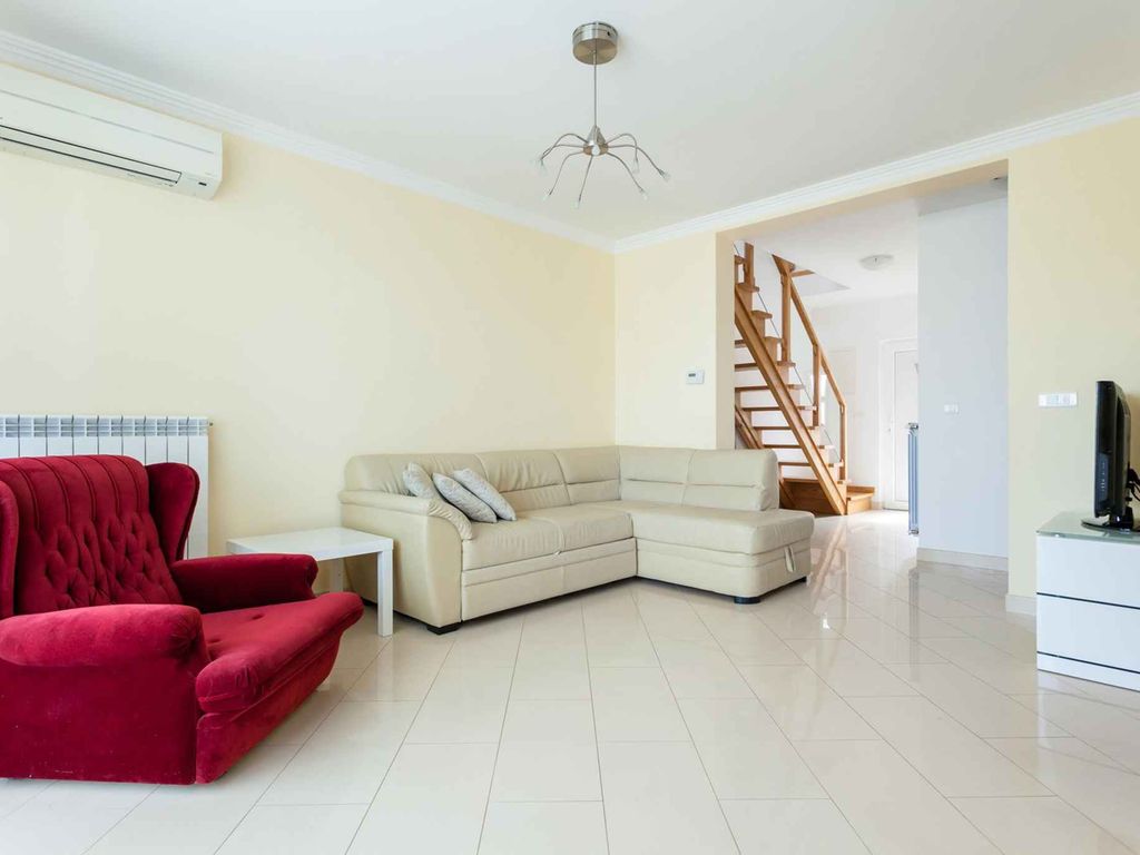 Ferienwohnung Luxury Apartment in Vantačići