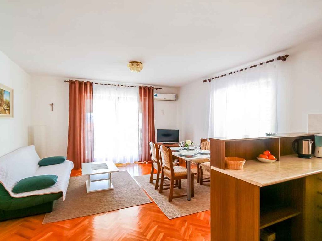 Ferienwohnung Apartment for 4 Nummber 1