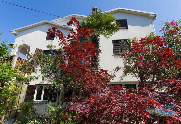 Ferienwohnung Spacious apartment Du in Malinska clouse to the sea