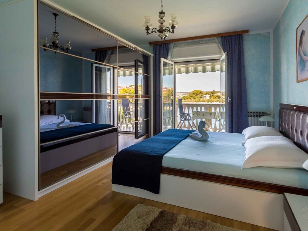 Ferienwohnung Apartment directly on the sea wih 2 rooms