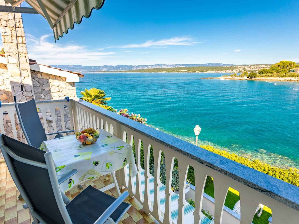 Ferienwohnung Apartment directly on the sea wih 2 rooms