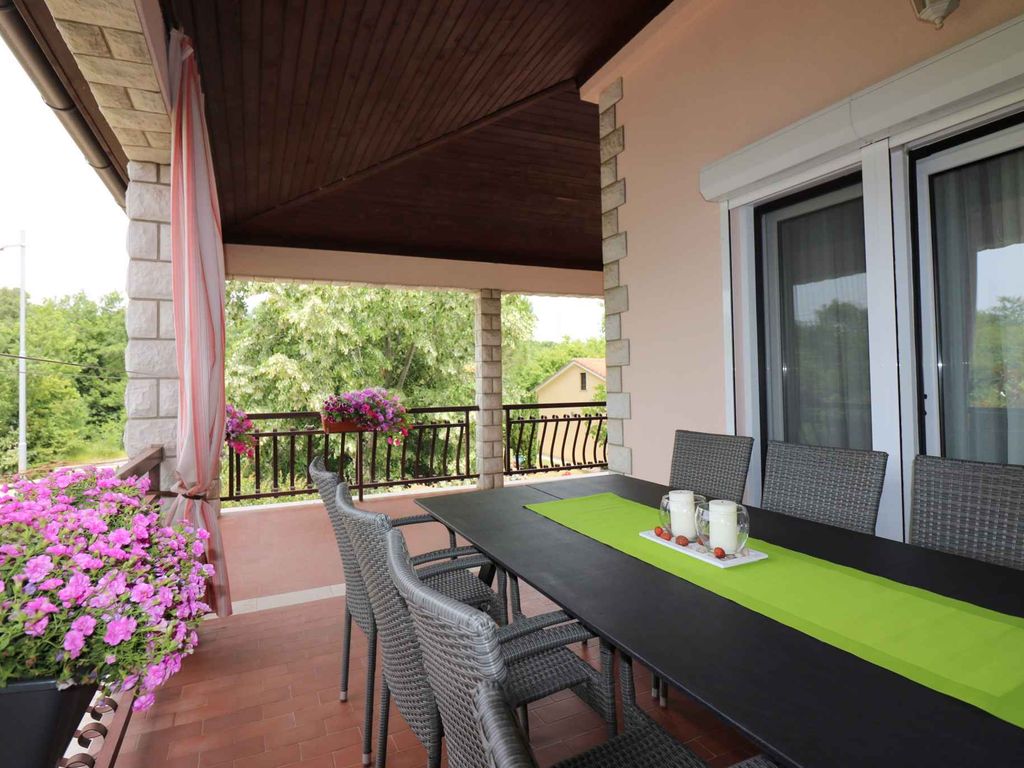 Ferienwohnung mit Außenpool