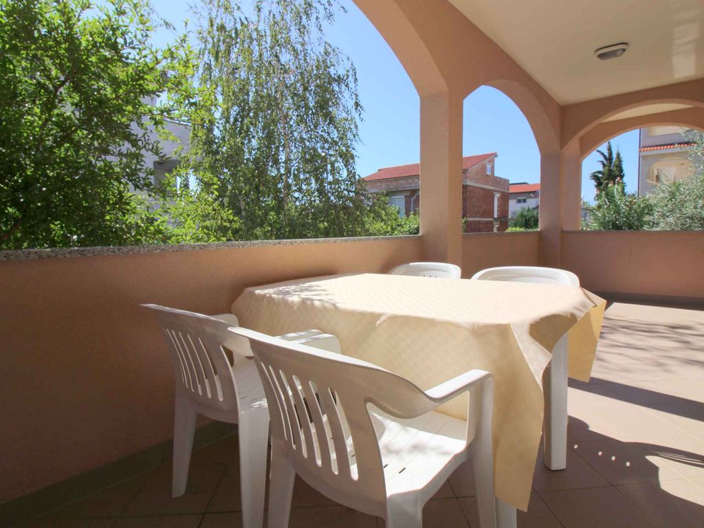 Ferienwohnung mit Terrasse